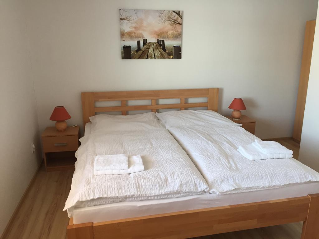 Ubytovanie Joli Jovice Exteriér fotografie
